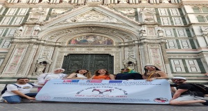Erasmus KA1 Bireylerin Öğrenme Hareketliliği kapsamında yürüttüğümüz projemizin, hareketlilik faaliyetini yürütmek üzere İtalyanın Floransa şehrine ziyarette bulunduk.