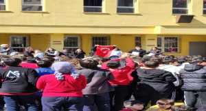 18 Mart Çanakkale Zaferi ve Çanakkale Şehitlerini Anma Günü Tören Programımızı Gerçekleştirdik.