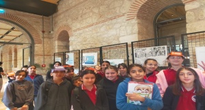 6. Sınıflarımız Okul Temelli Planlama kapsamında Uluslararası Çocuk Kitapları fuarına katılıp  Rami Kütüphanesini gezdi.