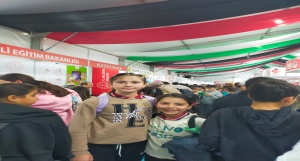 6. Sınıflarımız Okul Temelli Planlama kapsamında Uluslararası Çocuk Kitapları fuarına katılıp  Rami Kütüphanesini gezdi.