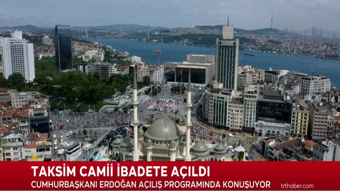 150 Yıllık Dua Taksim Camii  , Bugün  Cuma Namazı İle Açıldı , Hayrlı Uğurlu Olsun